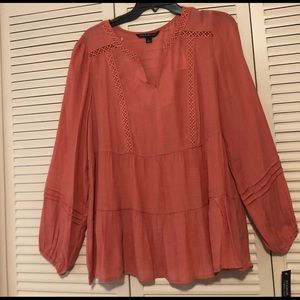 Zac & Rachel NWT Long Sleeve V-neck Top In Size Large. Color is Apricot Brandy.